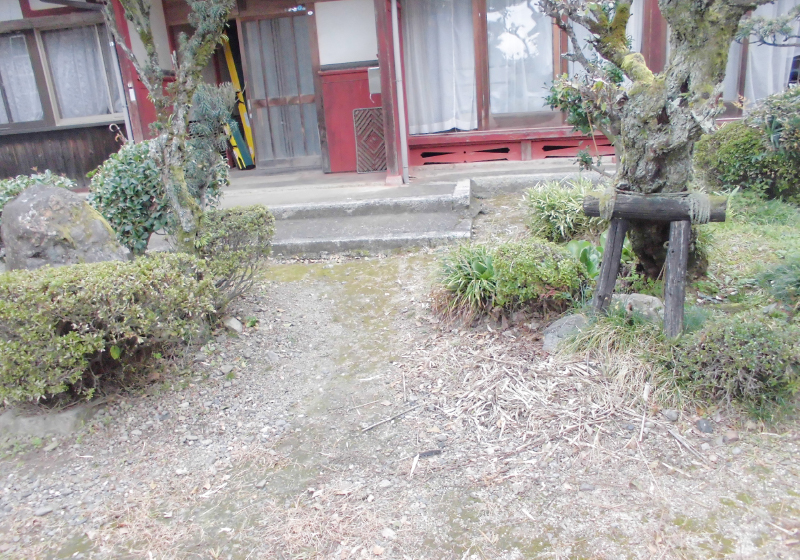床材変更 すべりにくい床 転倒予防 バリアフリー工事 介護リフォーム 住宅改修 介護保険 長浜市 彦根市 米原市 福祉用具 介護用品 リーフル