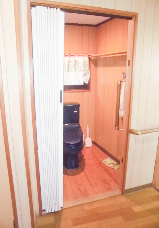 床材変更 すべりにくい床 転倒予防 バリアフリー工事 介護リフォーム 住宅改修 介護保険 長浜市 彦根市 米原市 福祉用具 介護用品 リーフル
